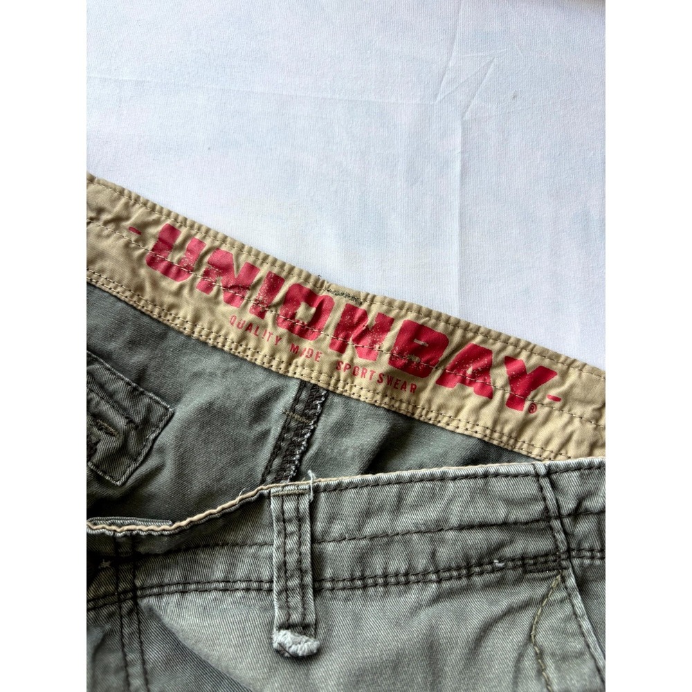 Unionbay Survivor Belted Cargo Shorts Mens 34 Olive Green Classic Fit Hiking - Picture 4 of 8